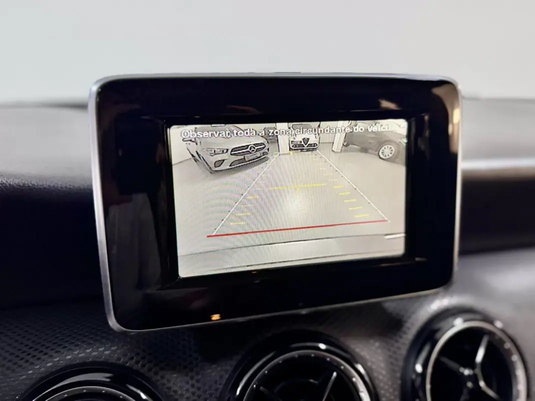 Mercedes-Benz A 180 2014 - 13750 EUR, 157000 km - AUTO.MOTO.pt - 157000km - foto 30 de 45