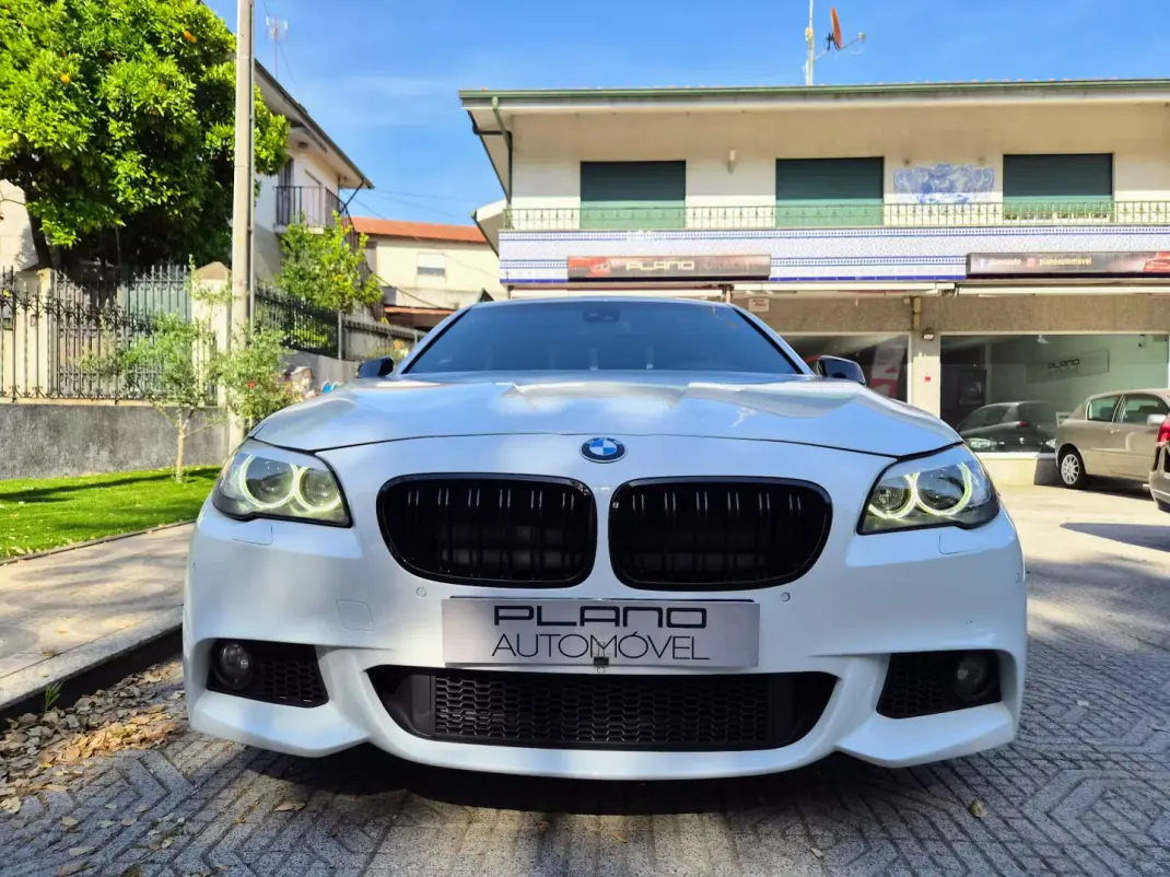 BMW 535 2011 - 21000 EUR, 222000 km - AUTO.MOTO.pt - 222000km - foto 2 de 20