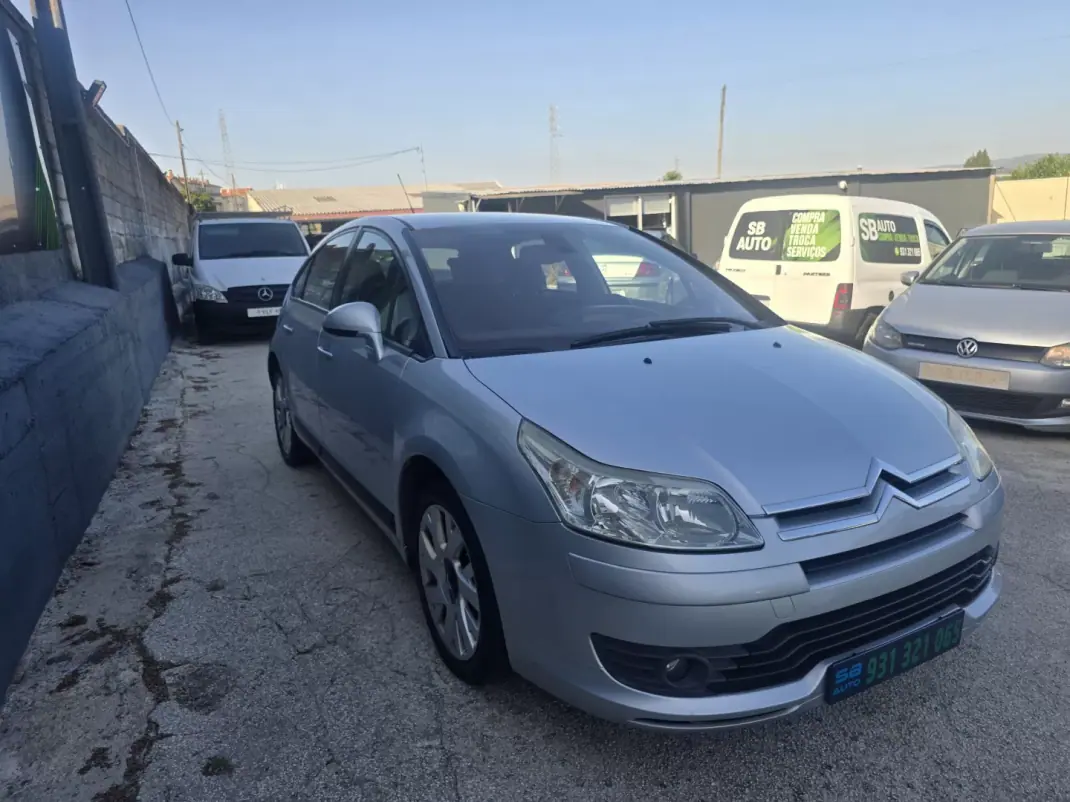 Citroën C4 2008 - 2750 EUR, 355000 km - 355000km - foto 4 de 17