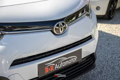 Toyota Proace City 2022 - 14400 EUR, 160000 km - foto 6 de 27