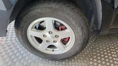 Jeep Grand Cherokee 2005 - 19900 EUR, 267367 km - 267367km - foto 29 de 52