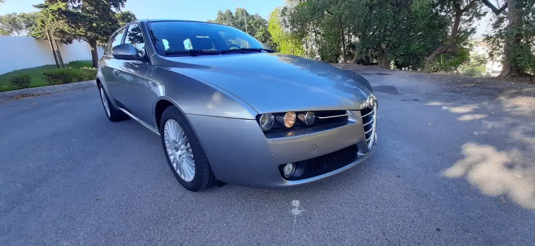 Alfa Romeo 159 Sportwagon 2008 - 6921 EUR, 195000 km - AUTO.MOTO.pt - 195000km - foto 1 de 15