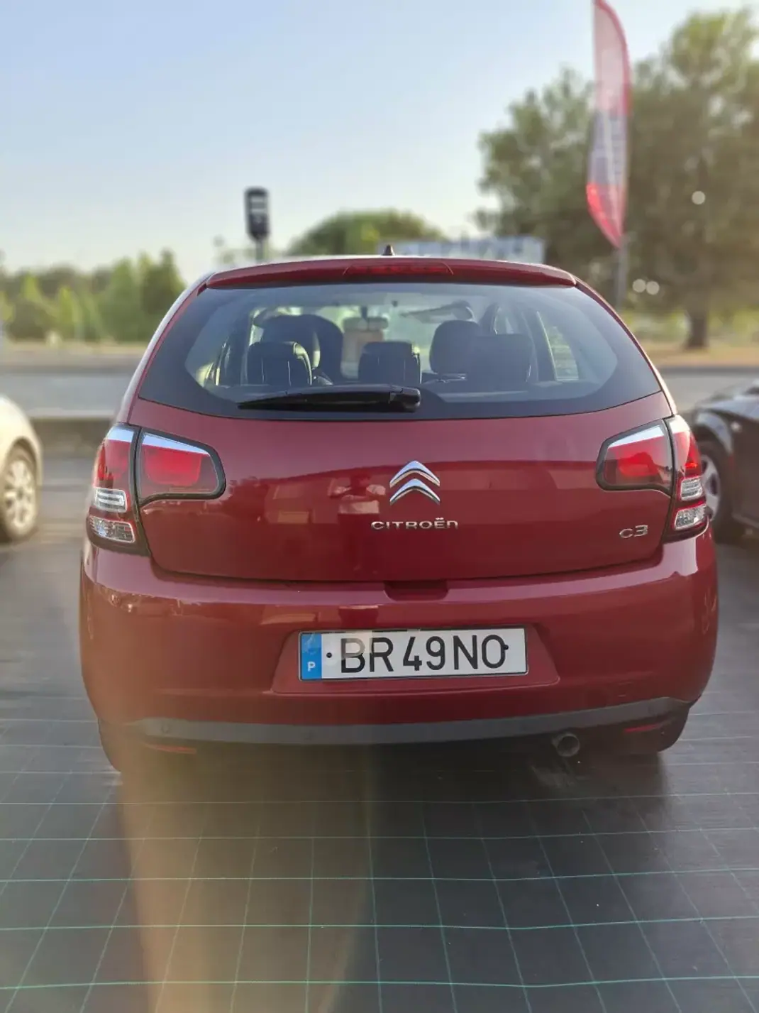 Citroën C3 2017 - 13500 EUR, 120000 km - AUTO.MOTO.pt - 120000km - foto 4 de 11
