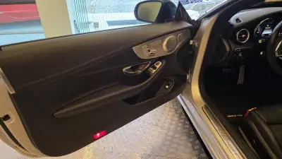 Mercedes-Benz C 220 2018 - 29900 EUR, 179960 km - AUTO.MOTO.pt - 179960km - foto 39 de 62