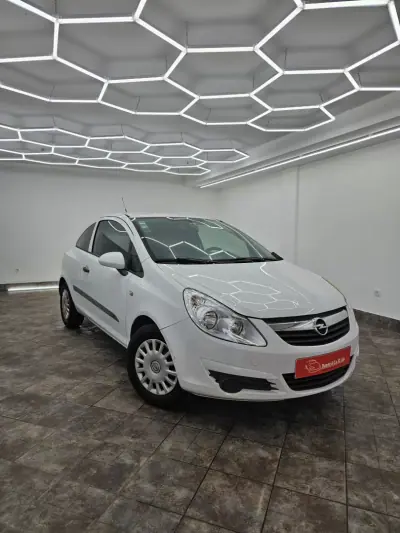Opel Corsa 2007 - 2650 EUR, 344083 km - AUTO.MOTO.pt - 344083km - foto 13 de 21