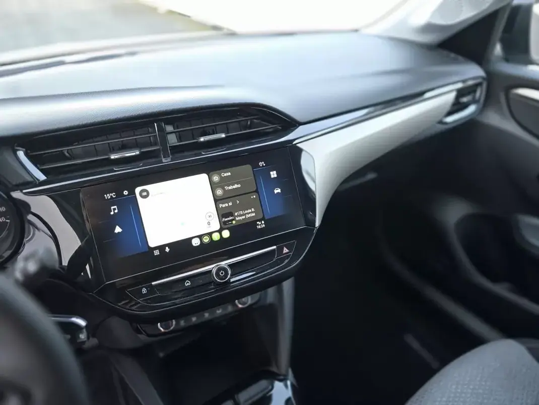 Opel Corsa 2024 - 18590 EUR, 38000 km - AUTO.MOTO.pt - 38000km - foto 18 de 34