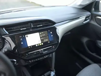 Opel Corsa 2024 - 18590 EUR, 38000 km - AUTO.MOTO.pt - 38000km - foto 18 de 34