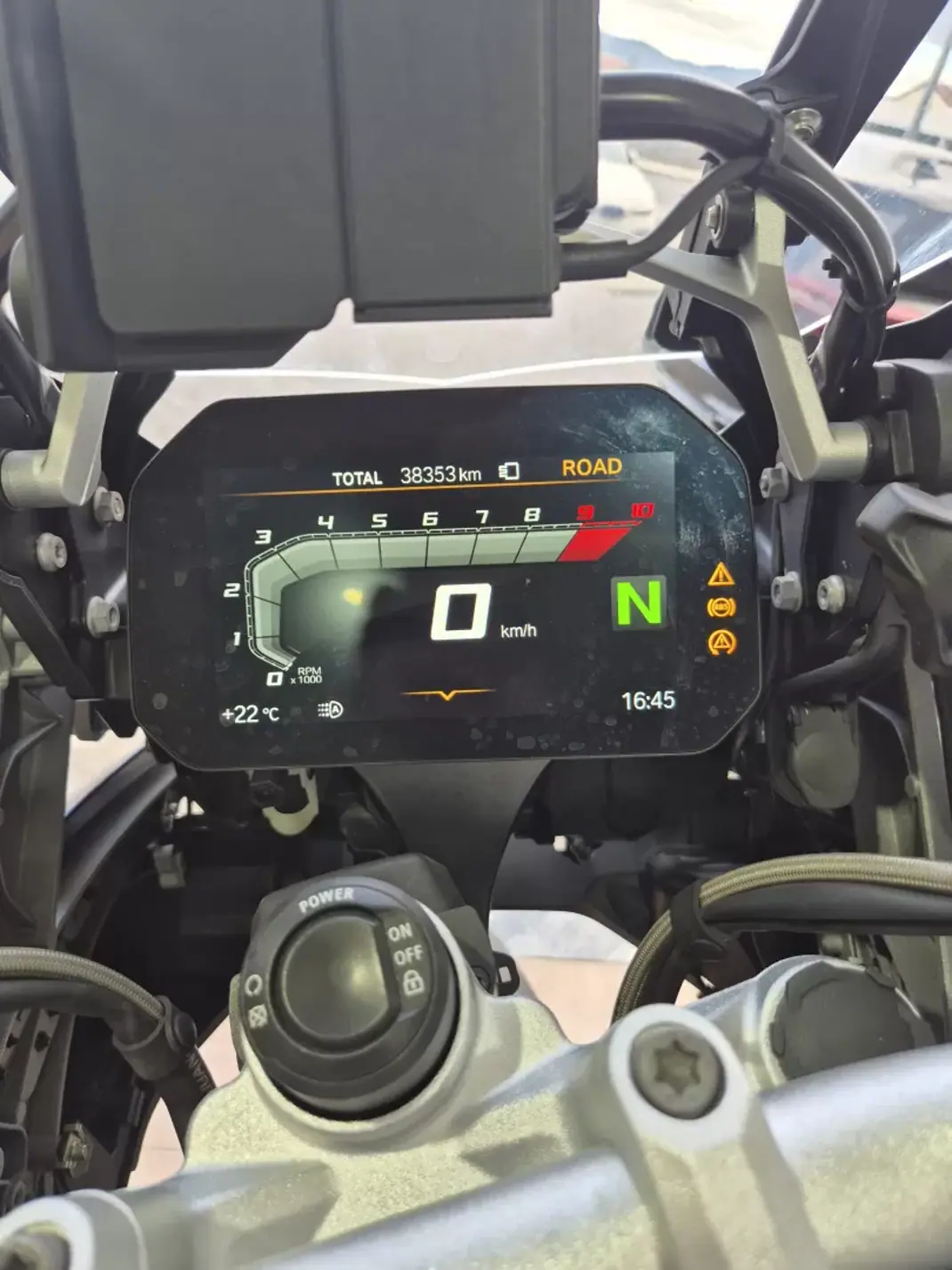 BMW R 1200 GS Adventure 2018 - 16000 EUR, 38000 km - AUTO.MOTO.pt - 38000km - foto 9 de 43