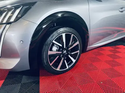 Peugeot 208 2022 - 15990 EUR, 75129 km - AUTO.MOTO.pt - 75129km - foto 16 de 35