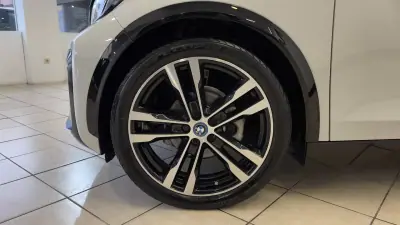 BMW i3 2021 - 22990 EUR, 23272 km - AUTO.MOTO.pt - 23272km - foto 4 de 42