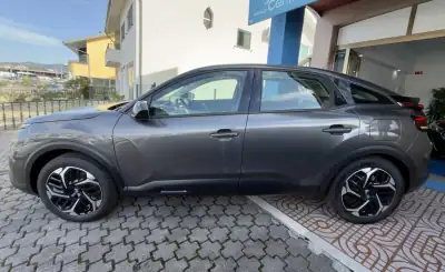 Citroën C4 2023 - 18950 EUR, 47000 km - AUTO.MOTO.pt - 47000km - foto 6 de 32