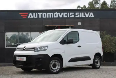 Citroën Berlingo 2022 - 13490 EUR, 146000 km - foto 2 de 24