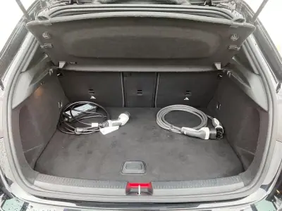 Mercedes-Benz A 250 2021 - 27900 EUR, 106000 km - AUTO.MOTO.pt - 106000km - foto 21 de 21