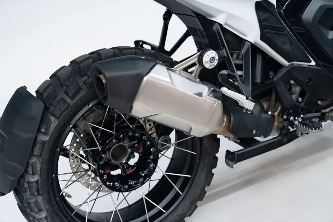 BMW F 800 GS Trophy 2024 - 19950 EUR, 6100 km - AUTO.MOTO.pt - 6100km - foto 11 de 13