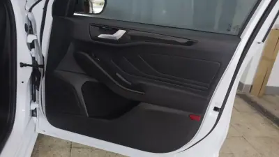 Ford Focus 2024 - 21450 EUR, 49000 km - AUTO.MOTO.pt - 49000km - foto 11 de 36