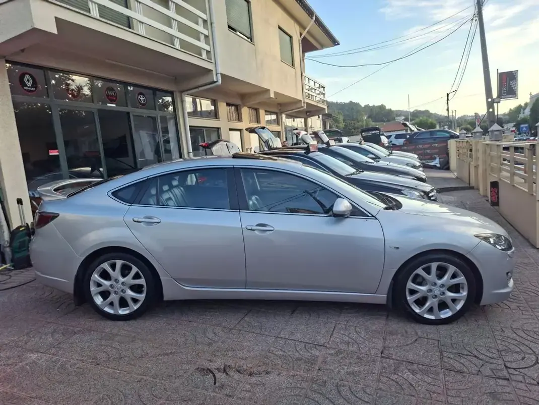 Mazda 6 2009 - 6900 EUR, 230000 km - 230000km - foto 6 de 34