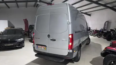 Mercedes-Benz Sprinter 316 Cdi 7G-tronic C/Iva 2018 - 27950 EUR, 160304 km - AUTO.MOTO.pt - 160304km - foto 9 de 34