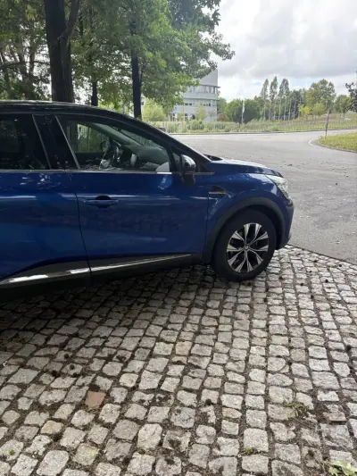 Renault Captur 2023 - 15450 EUR, 57000 km - 57000km - foto 9 de 20