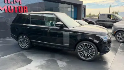 Land Rover Range Rover 2020 — foto 2 de 18