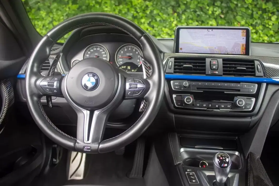 BMW M3 2015 - 57900 EUR, 77000 km - AUTO.MOTO.pt - 77000km - foto 15 de 20