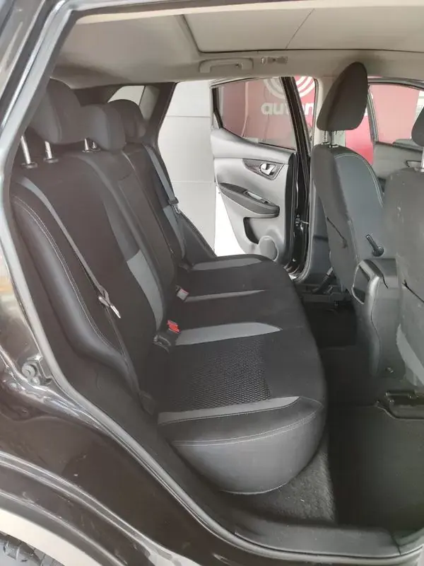 Nissan Qashqai 2017 - 15750 EUR, 155200 km - AUTO.MOTO.pt - 155200km - foto 17 de 37