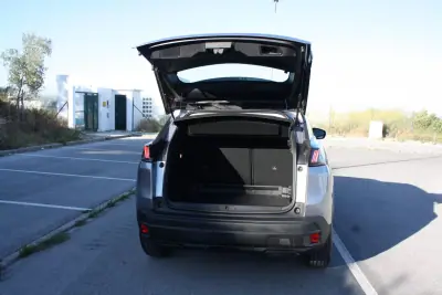 Peugeot 3008 2022 — photo 6 of 14