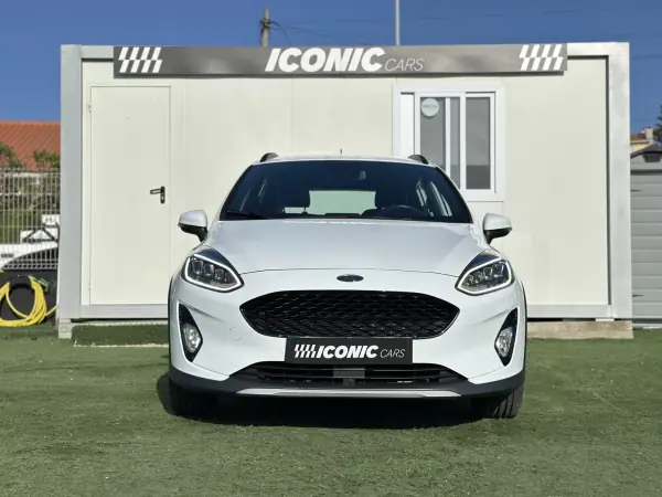 Ford Fiesta 2018 - 11990 EUR, 138000 km - AUTO.MOTO.pt - 138000km - foto 2 de 48