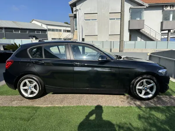 BMW 116 2016 - 12900 EUR, 220000 km - AUTO.MOTO.pt - 220000km - foto 15 de 53