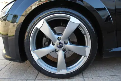 Audi TT Roadster 2015 - 23990 EUR, 151000 km - AUTO.MOTO.pt - 151000km - foto 6 de 36