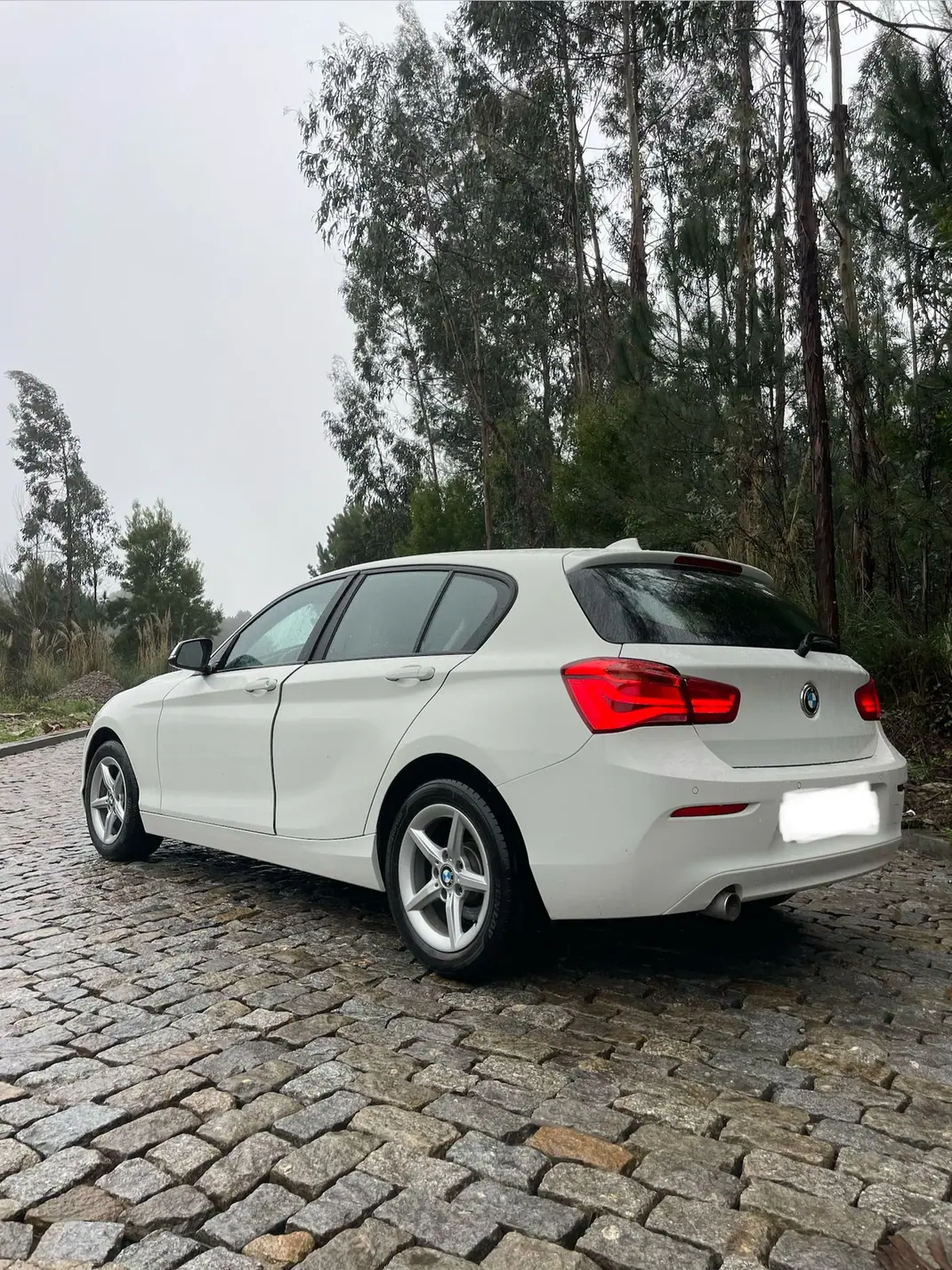 BMW 116 2018 - 16490 EUR, 81000 km - AUTO.MOTO.pt - 81000km - foto 8 de 8