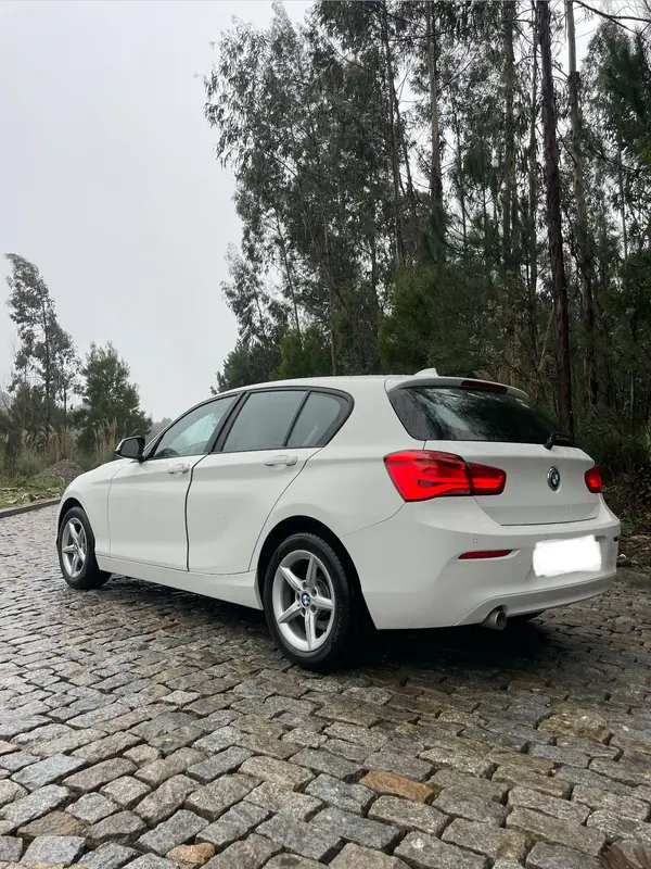 BMW 116 2018 - 16490 EUR, 81000 km - 81000km - foto 8 de 8