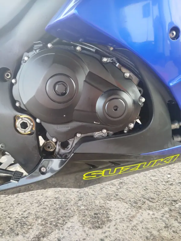 Suzuki GSX 2009 — foto 3 de 5
