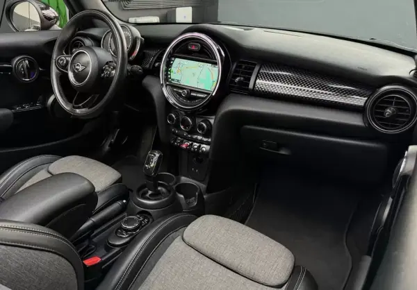 MINI 2018 - 23999 EUR, 154815 km - AUTO.MOTO.pt - 154815km - foto 35 de 35