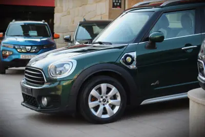 MINI Countryman 2018 - 15750 EUR, 224000 km - AUTO.MOTO.pt - 224000km - foto 30 de 33