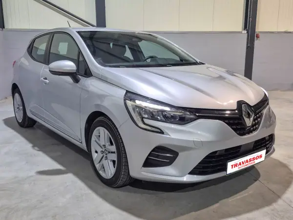 Renault Clio 2021 - 15500 EUR, 104300 km - AUTO.MOTO.pt - 104300km - foto 2 de 10