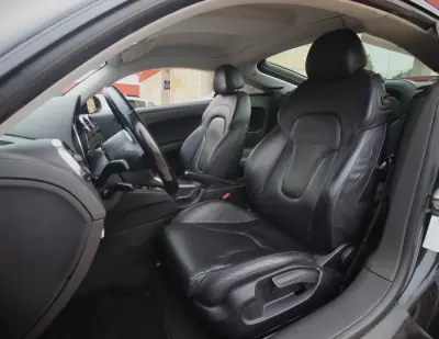 Audi TT Coupé 2009 - 14990 EUR, 207000 km - 207000km - foto 6 de 24