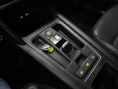 Cupra Formentor 2021 - 29950 EUR, 113105 km - AUTO.MOTO.pt - 113105km - foto 45 de 50