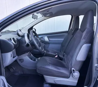 Citroën C1 2008 - 6450 EUR, 60000 km - AUTO.MOTO.pt - 60000km - foto 9 de 29