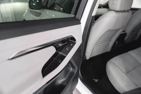 Land Rover Range Rover Evoque 2021 - 34950 EUR, 51000 km - AUTO.MOTO.pt - 51000km - foto 44 de 55
