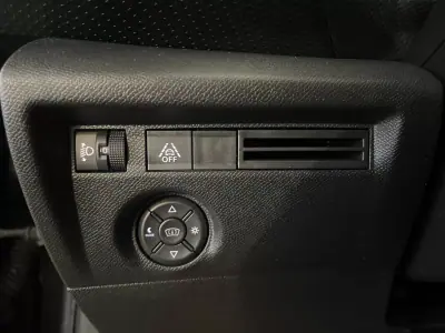Citroën C4 2022 - 16500 EUR, 78000 km - AUTO.MOTO.pt - 78000km - foto 28 de 31