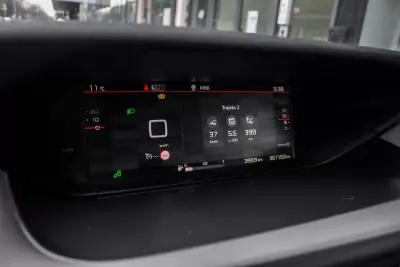 Citroën Grand C4 Spacetourer 2018 - 10990 EUR, 367153 km - AUTO.MOTO.pt - 367153km - foto 16 de 37