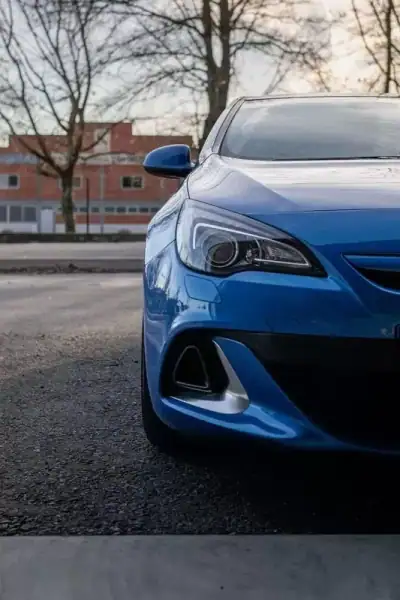 Opel Astra GTC 2013 - 23500 EUR, 109000 km - AUTO.MOTO.pt - 109000km - foto 47 de 47