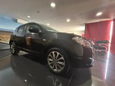 Nissan Qashqai 2011 - 7500 EUR, 218470 km - AUTO.MOTO.pt - 218470km - foto 7 de 20