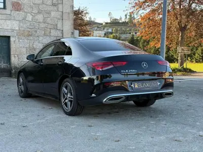 Mercedes-Benz CLA 250 2021 - 30999 EUR, 98000 km - AUTO.MOTO.pt - 98000km - foto 8 de 23
