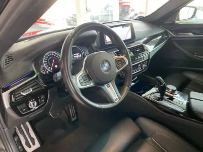 BMW M550d 2017 - 44900 EUR, 138217 km - AUTO.MOTO.pt - 138217km - foto 9 de 55