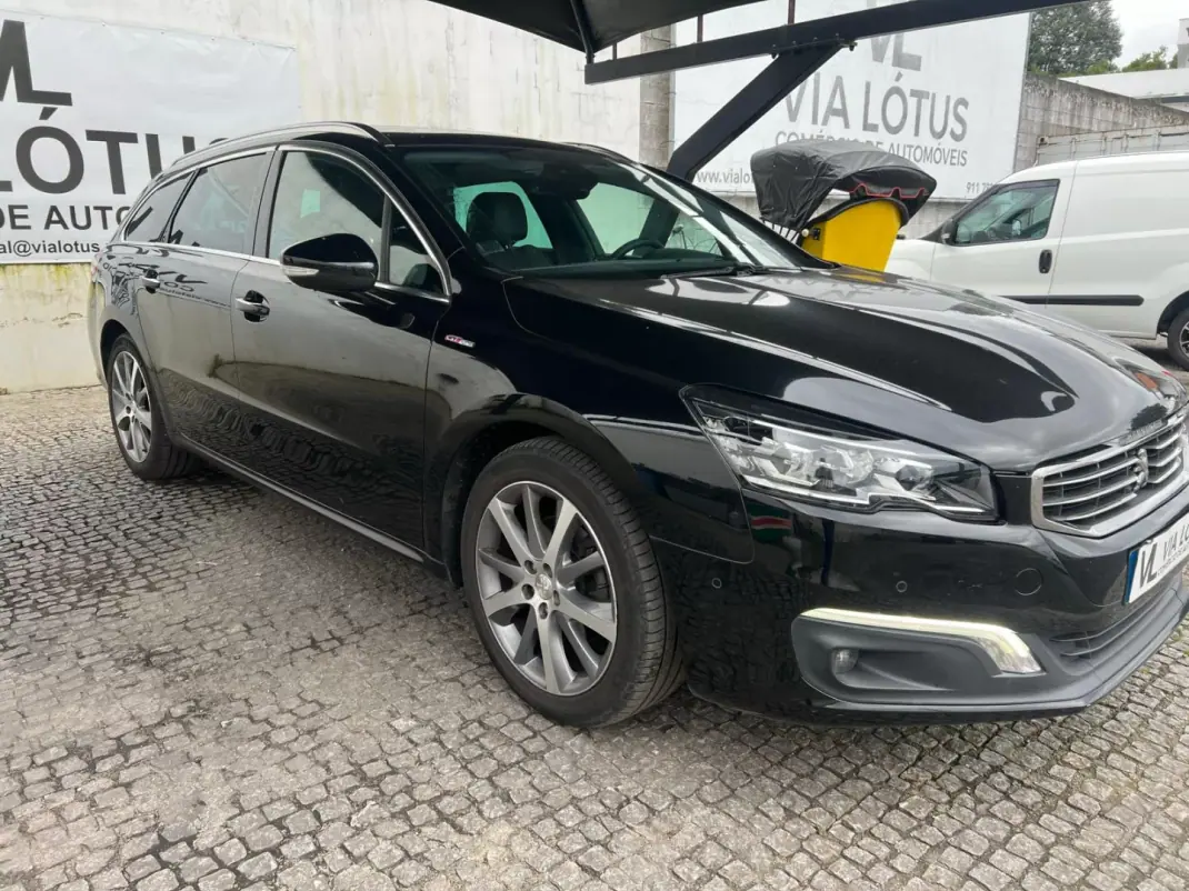Peugeot 508 SW 2017 - 12000 EUR, 231000 km - AUTO.MOTO.pt - 231000km - foto 1 de 13