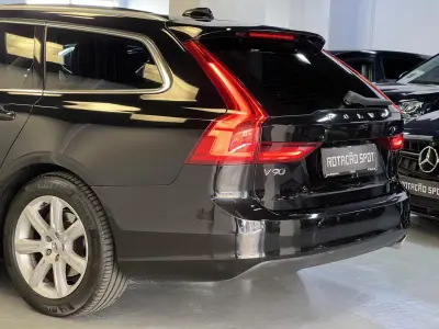 Volvo V90 2018 - 27490 EUR, 160000 km - AUTO.MOTO.pt - 160000km - foto 47 de 53