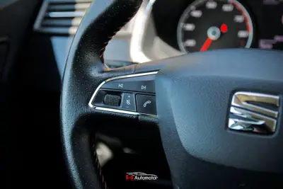 SEAT Ibiza 2017 - 13900 EUR, 74000 km - AUTO.MOTO.pt - 74000km - foto 27 de 37