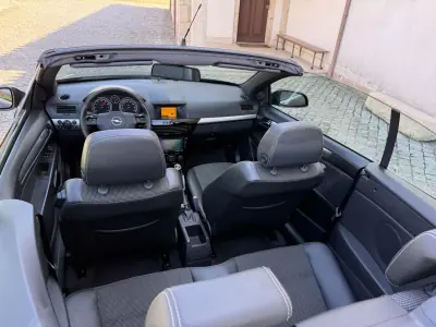 Opel Astra Cabrio 2006 - 7499 EUR, 97000 km - 97000km - foto 13 de 25