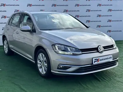 Volkswagen Golf 2017 - 14850 EUR, 162567 km - AUTO.MOTO.pt - 162567km - foto 4 de 20